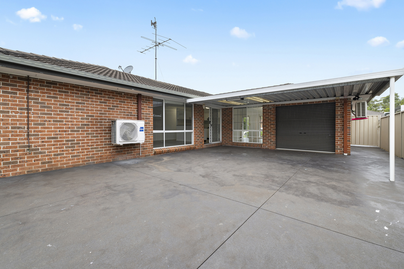 23 Watkins Crescent Currans Hill NSW 2567 AUS