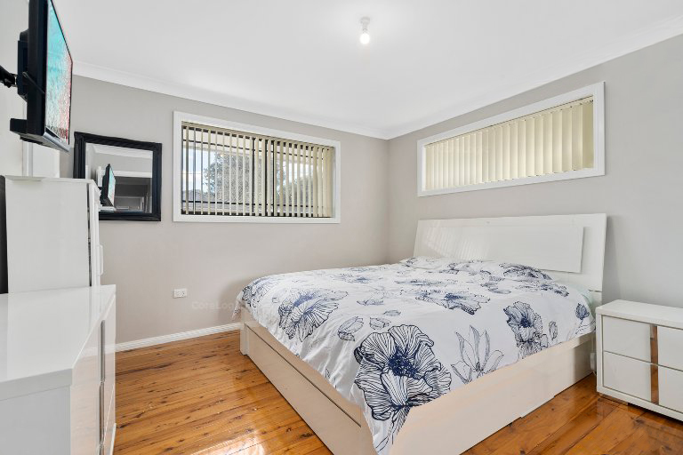 30 Coonong Street Busby NSW 2168 AUS