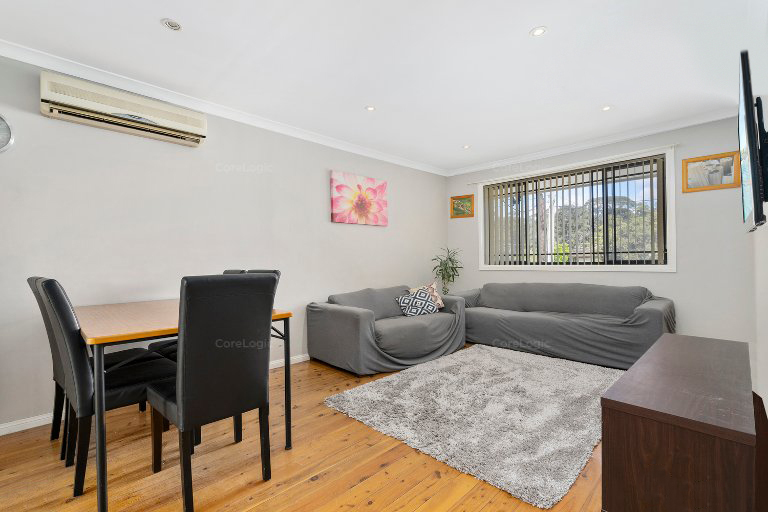 30 Coonong Street Busby NSW 2168 AUS