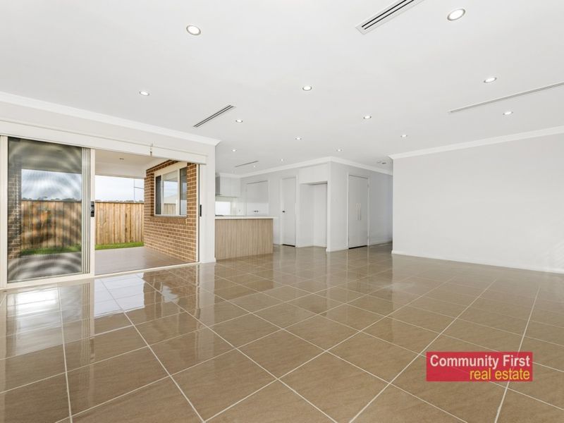 18 Redgate Terrace Cobbitty NSW 2570 AUS