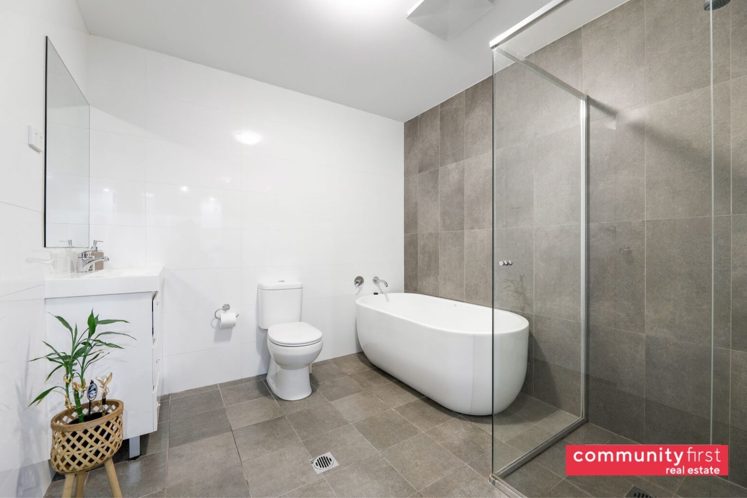 21/74 Castlereagh Street, Liverpool NSW 2170 – photo 5 of 6