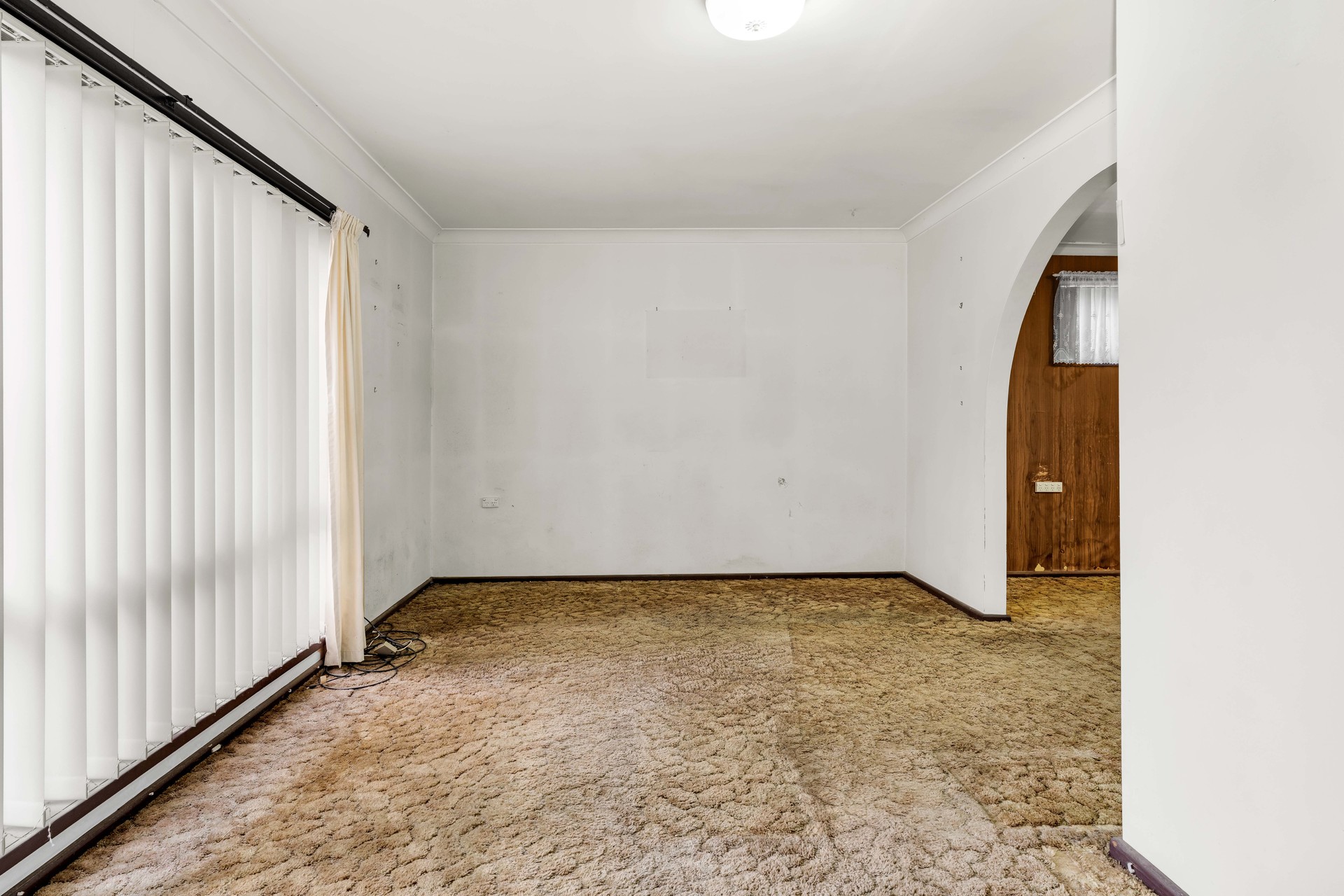 127 Gabo Crescent Sadleir NSW 2168 AUS