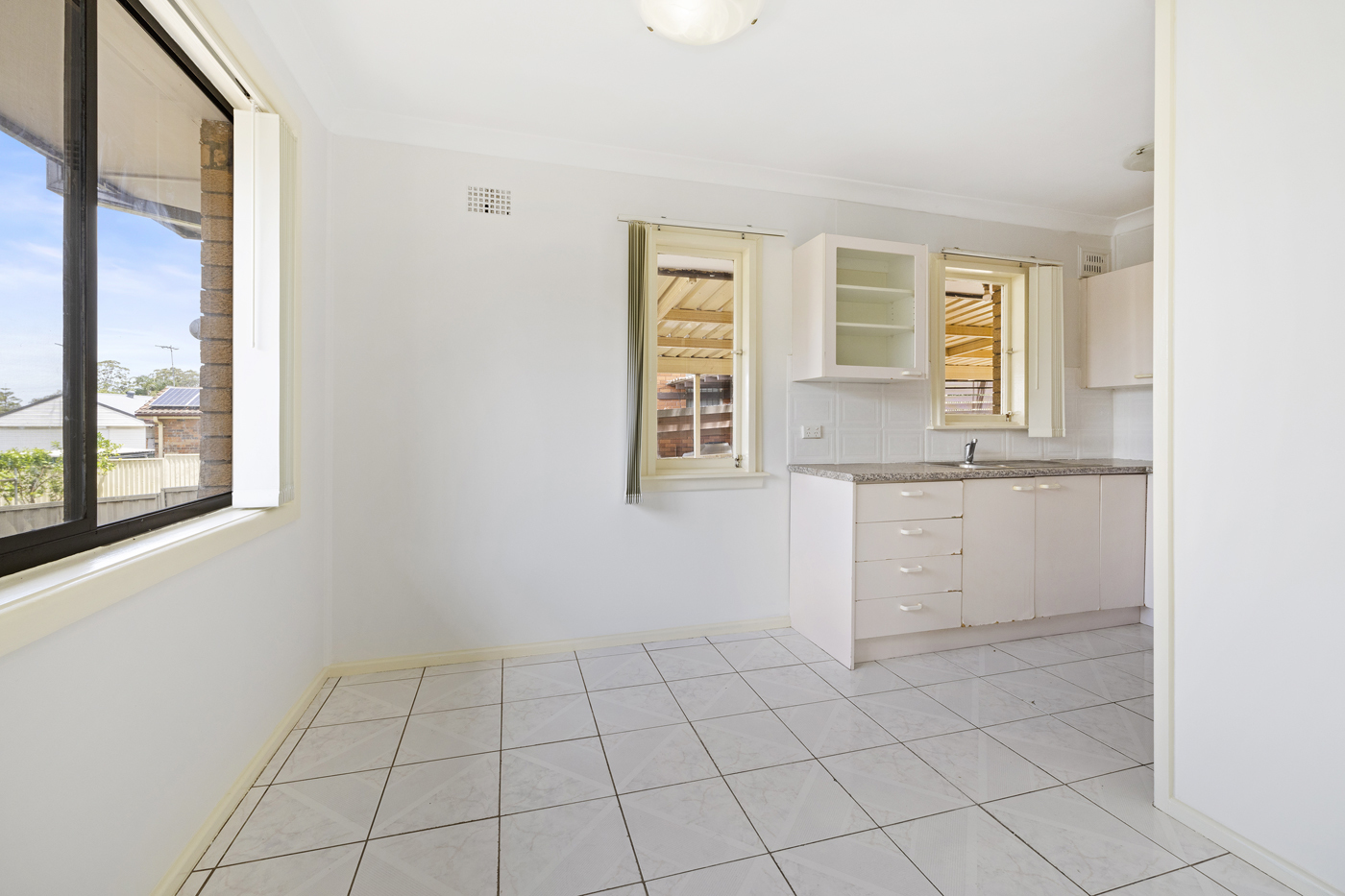 1 Busby Road Busby NSW 2168 AUS