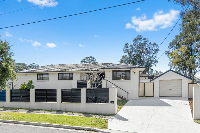 30 Coonong Street Busby NSW 2168 AUS