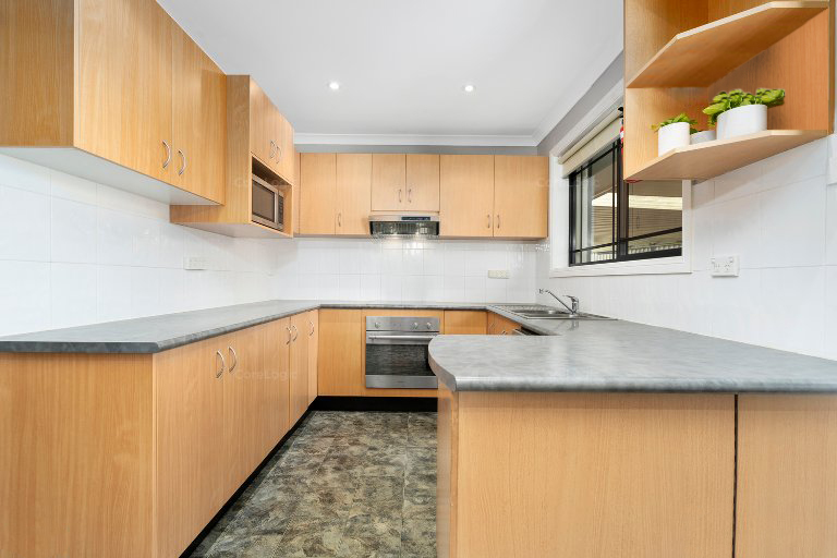 30 Coonong Street Busby NSW 2168 AUS