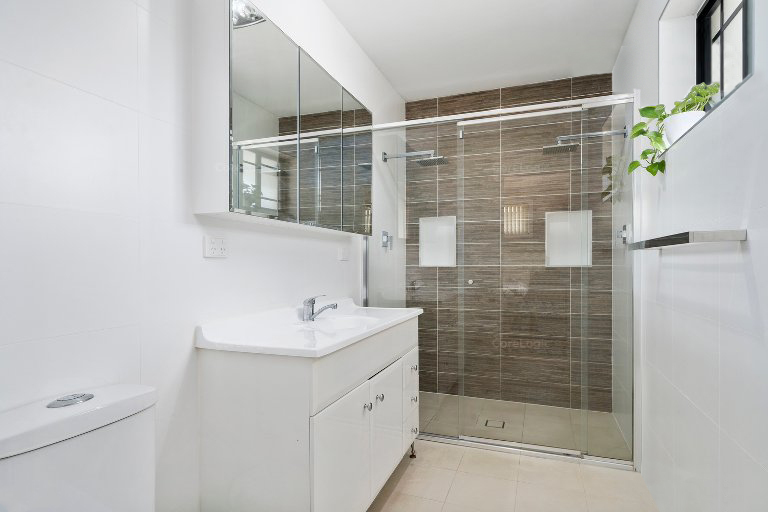 30 Coonong Street Busby NSW 2168 AUS