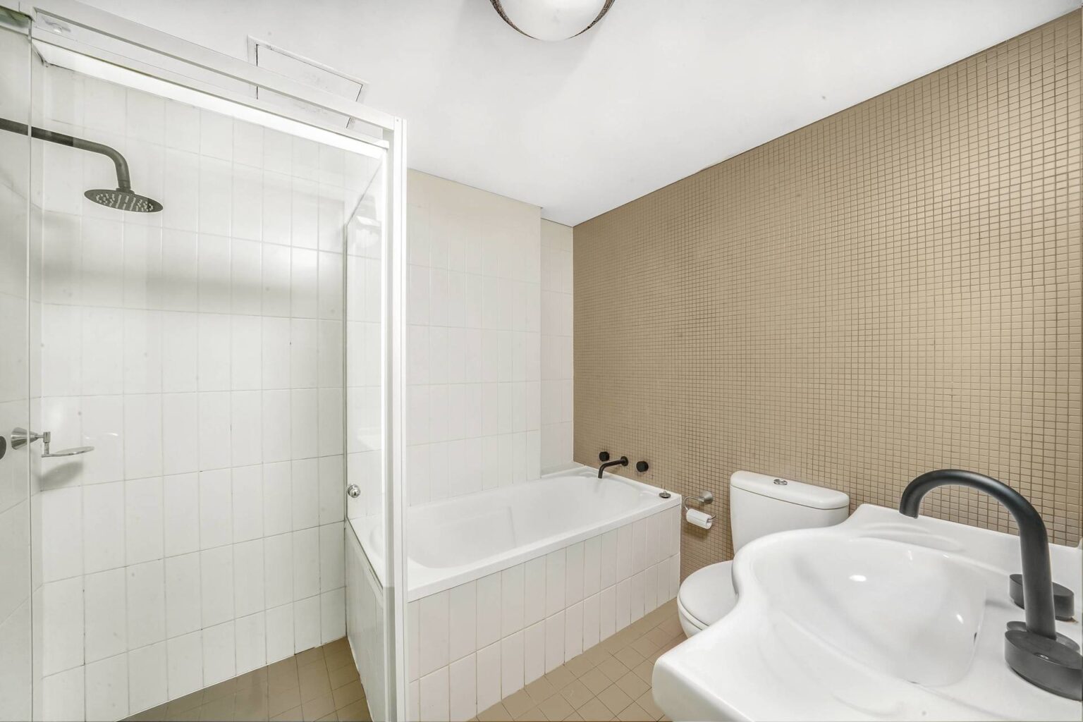 Leased - 25/33-39 Lachlan Street - New Property in Liverpool - Real Estate by 