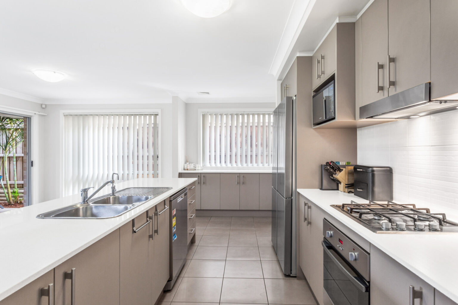  - 3 Stonequarry Way - New Property in Carnes Hill - Real Estate by 