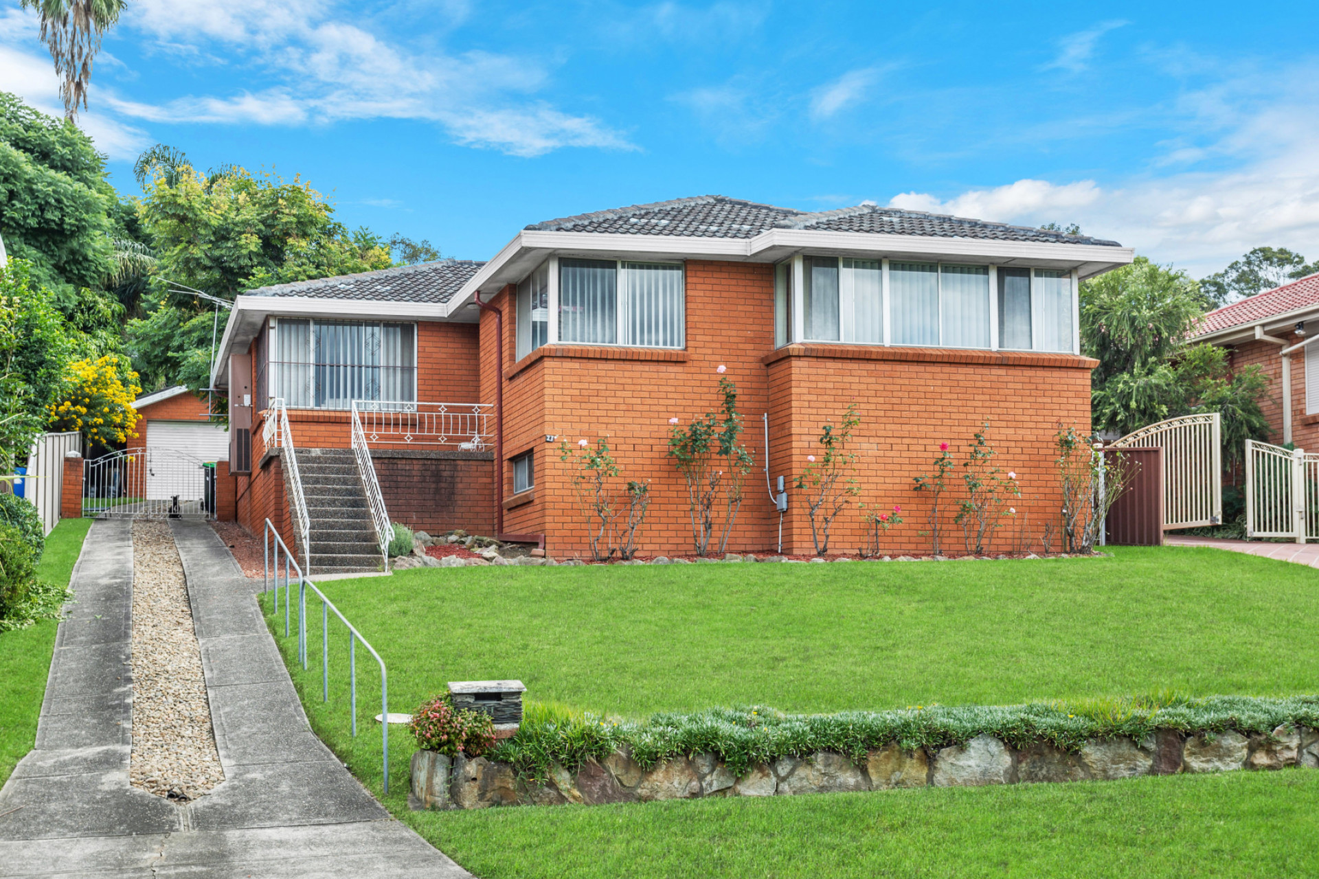 - 21 Congressional Drive - New Property in Liverpool - Real Estate by Michael Galluzzo