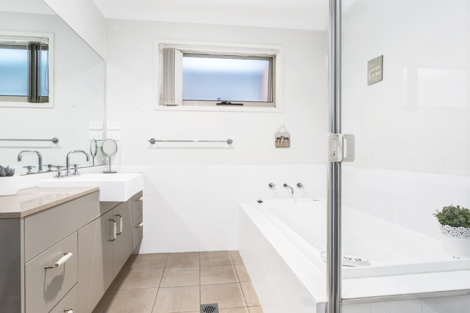  - 24 Jackson Crescent - New Property in Elderslie - Real Estate by 
