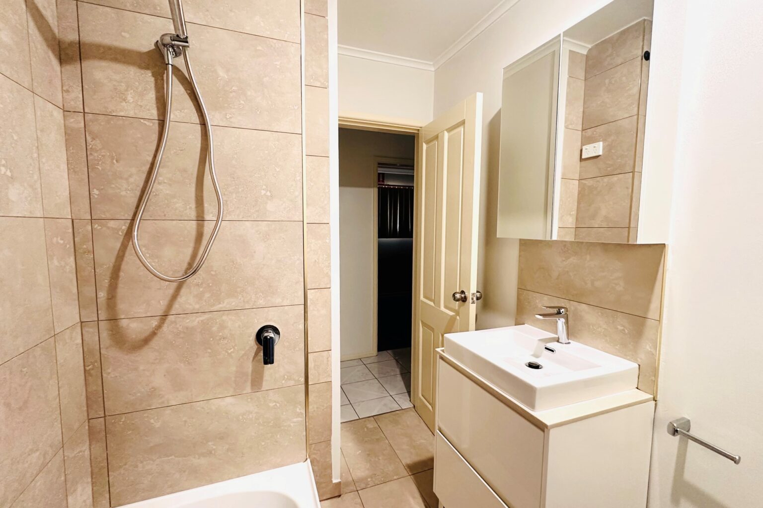 Leased - 1 Busby Road - New Property in Busby - Real Estate by Leasing 