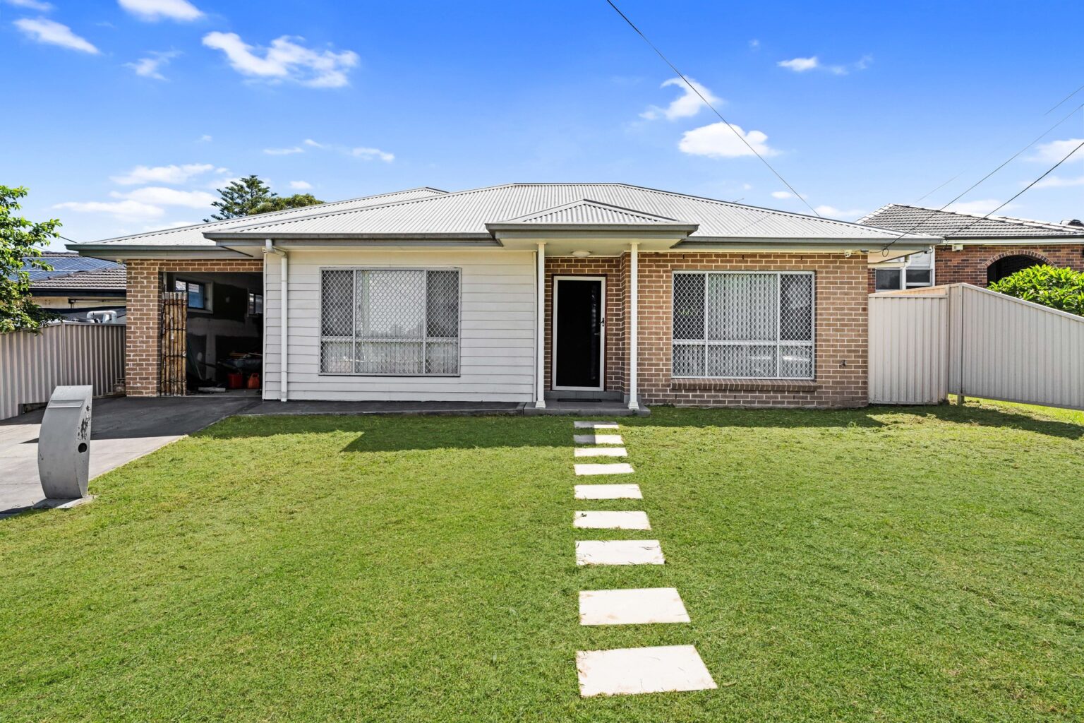 For Sale - 120 Gabo Crescent - New Property in Sadleir - Real Estate by Michael Galluzzo