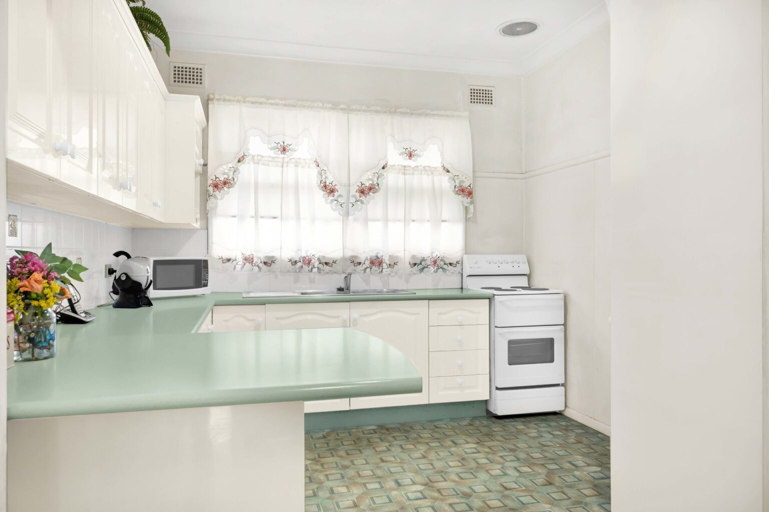 Sold - 58 Dunbier Avenue - New Property in Lurnea - Real Estate by Michael Galluzzo