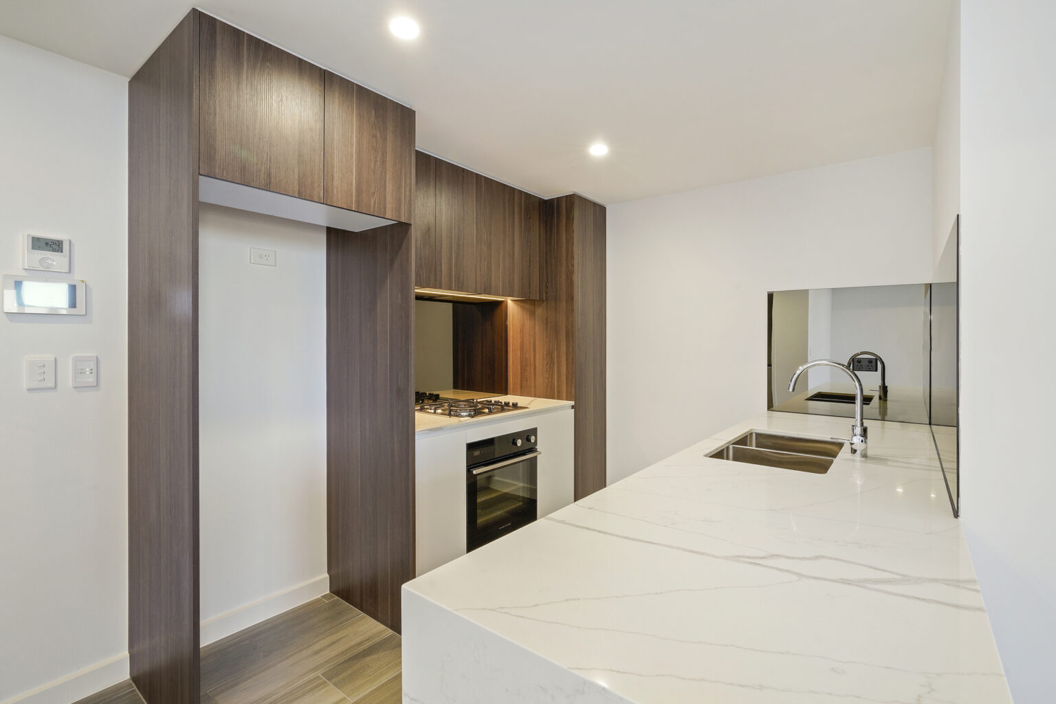 Leased - 403/4 Hoxton Park Road - New Property in Liverpool - Real Estate by Leasing 