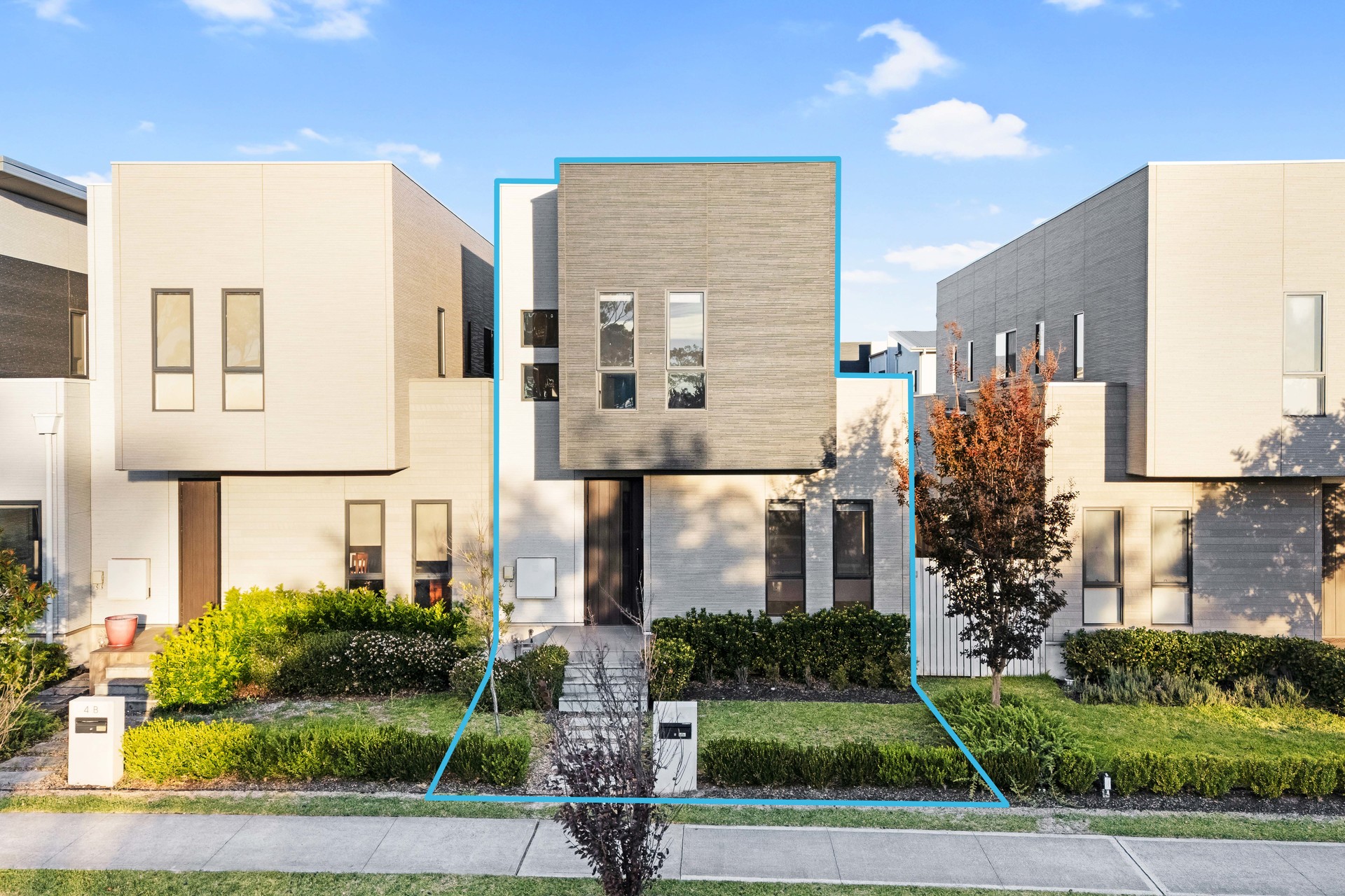 For Sale - 4a Lillydale Avenue - New Property in Gledswood Hills - Real Estate by Michael Galluzzo