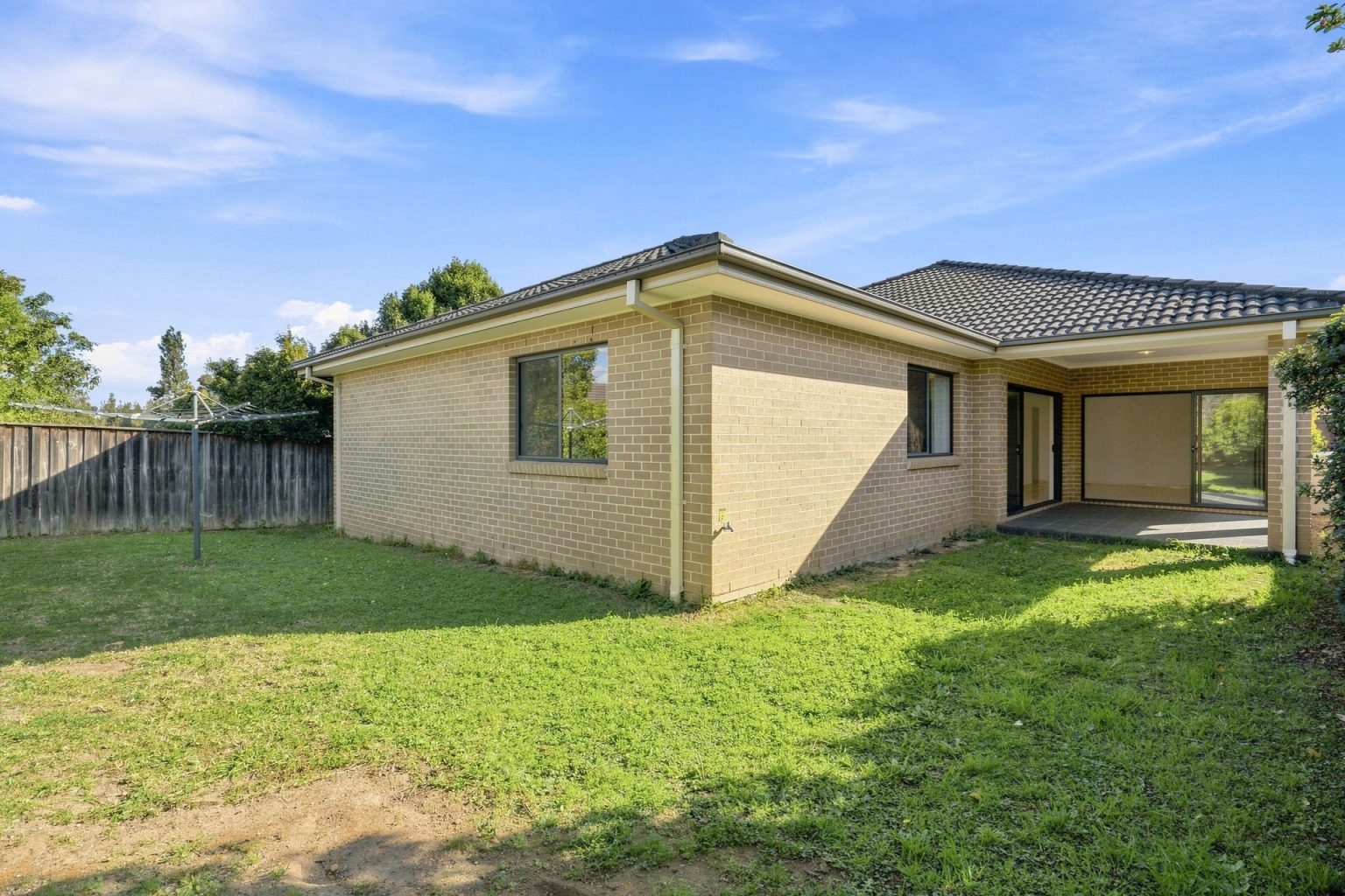 For Sale - 25 Peregrine Street - New Property in Gledswood Hills - Real Estate by Michael Galluzzo