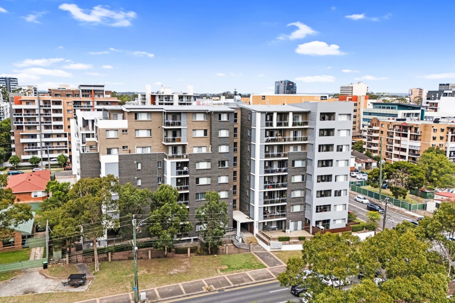 For Rent - 10/93-95 Campbell Street - New Property in Liverpool - Real Estate by Leasing 