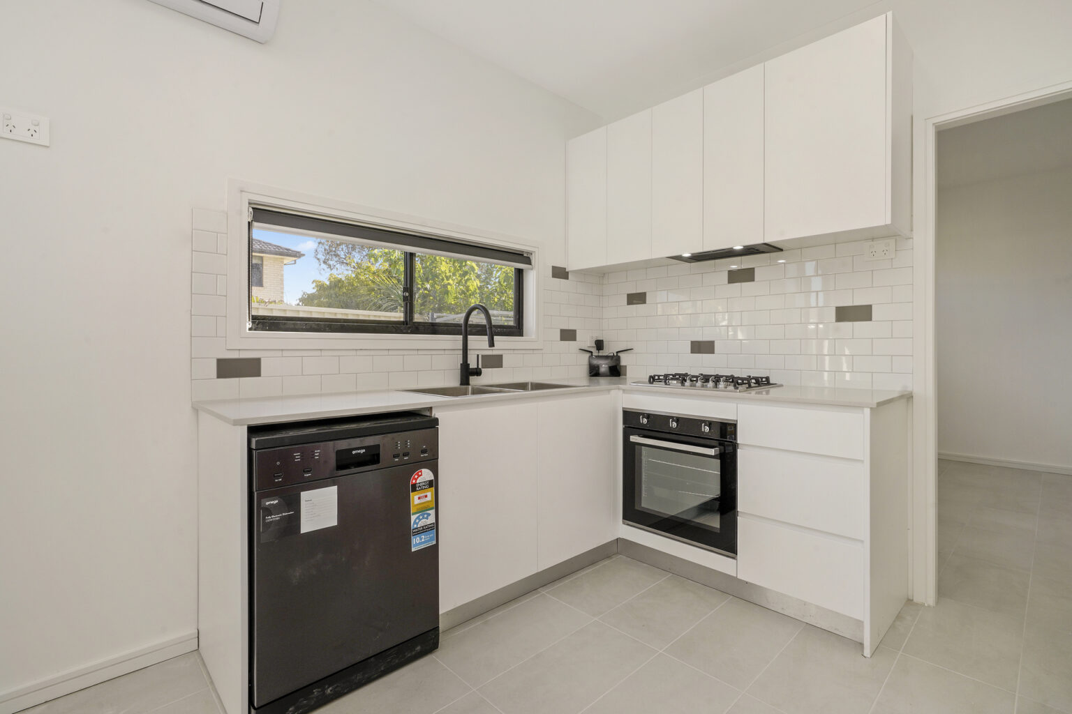 For Rent - 29a Salamaua Crescent - New Property in Holsworthy - Real Estate by Leasing 