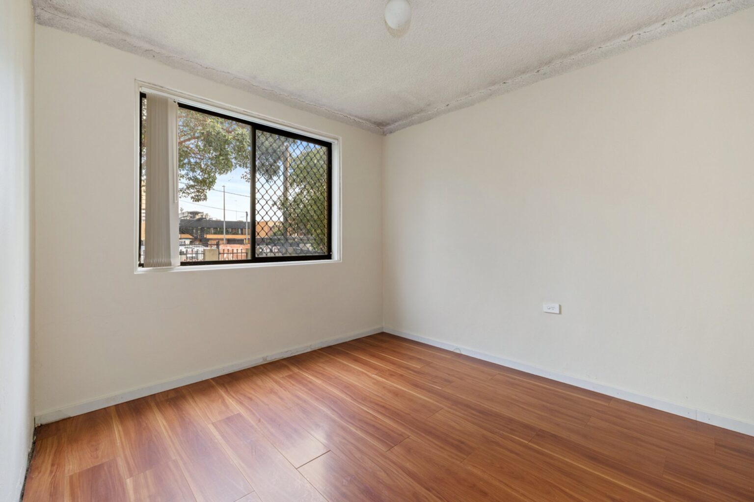 For Rent - 2/103 Castlereagh Street - New Property in Liverpool - Real Estate by Leasing 