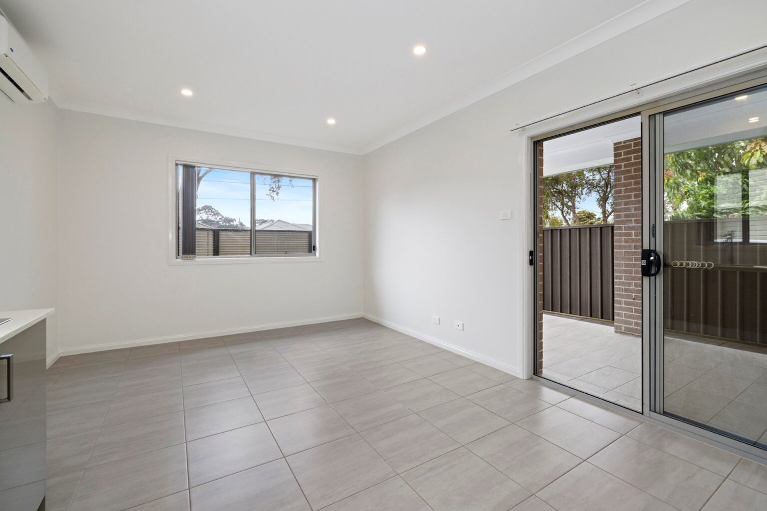 For Rent - 54a O'Brien Parade - New Property in Liverpool - Real Estate by Leasing 